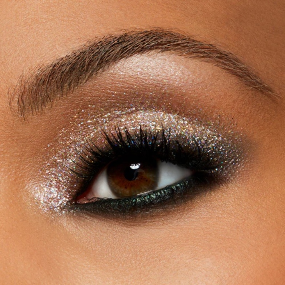 MAC Dazzleshadow Liquid Eyeshadow